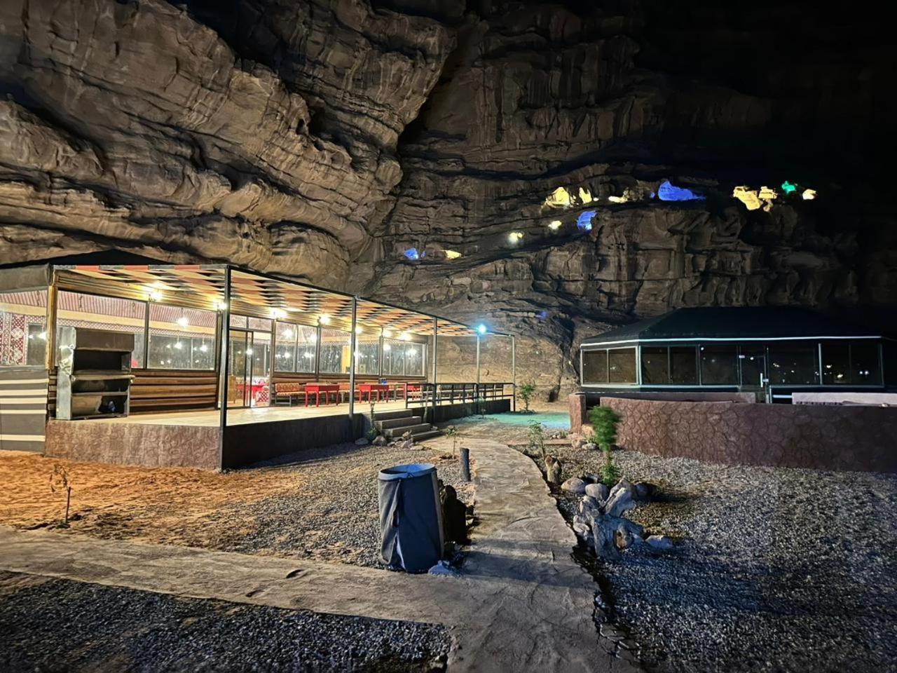 Campsite Shaheen Camp Wadi Rum 5*