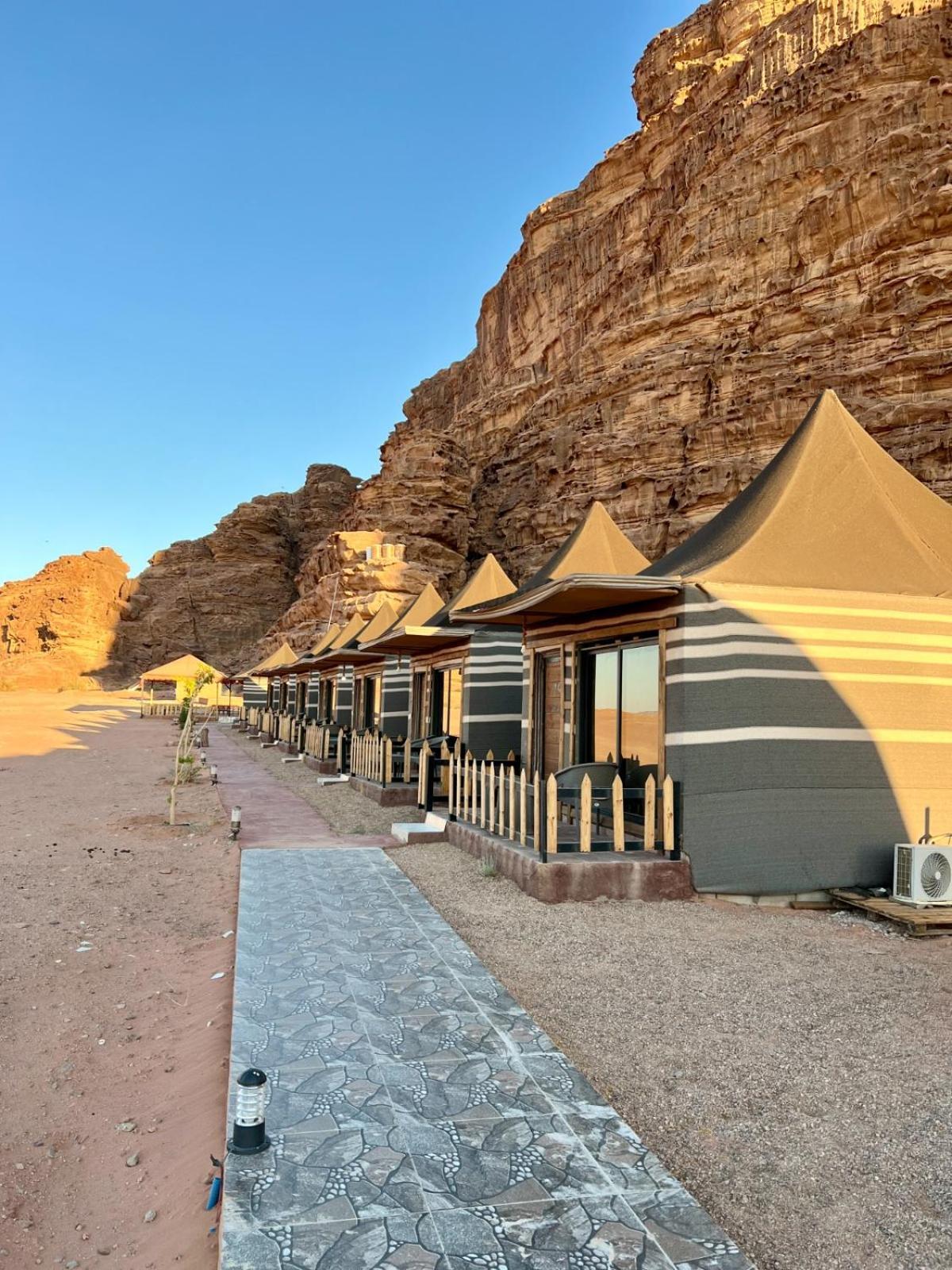 Campsite Shaheen Camp Wadi Rum 5*